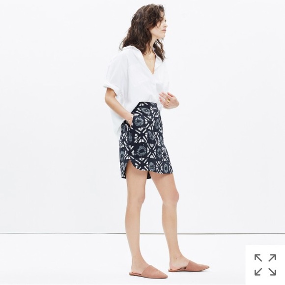 Madewell Dresses & Skirts - ⭐️⭐️ SALE Madewell 100% Silk Distance Skirt